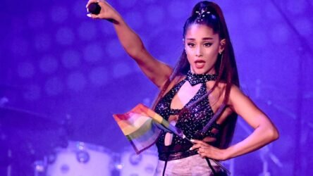 Ariana Grande No Makeup: Stunning Natural Beauty Revealed