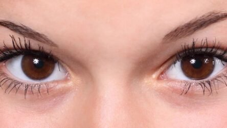 Eye Makeup Looks for Brown Eyes: 12 Stunning Styles & Tips